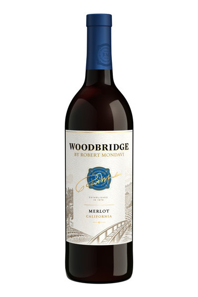 images/wine/Red Wine/Woodbridge Merlot 1.5L.jpg